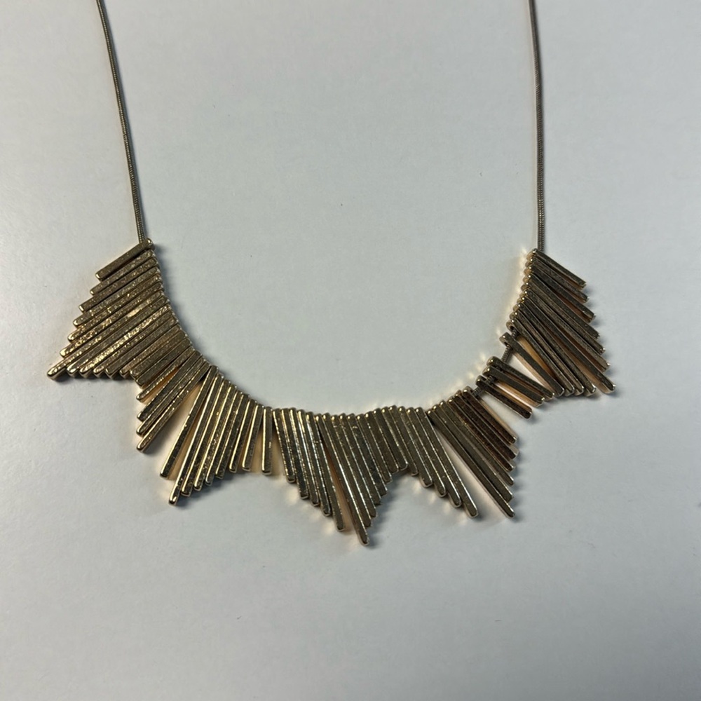 slate “helios” short necklace